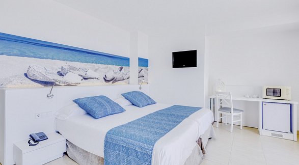 Hotel Tropic Garden, Spanien, Ibiza, Santa Eulalia del Rio, Bild 12