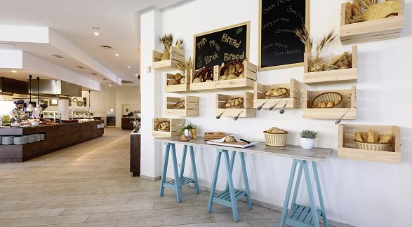 Hotel Tropic Garden, Spanien, Ibiza, Santa Eulalia del Rio, Bild 29