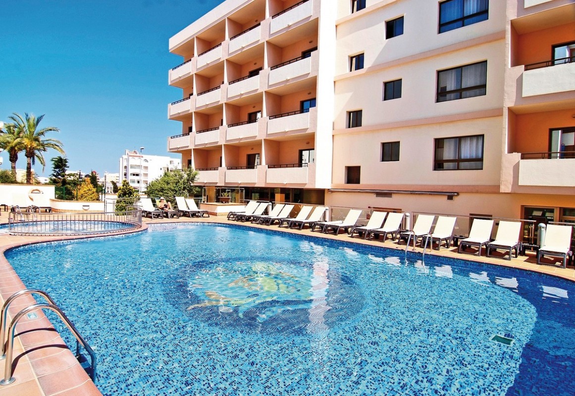 Hotel Invisa La Cala, Spanien, Ibiza, Santa Eulalia del Rio, Bild 2