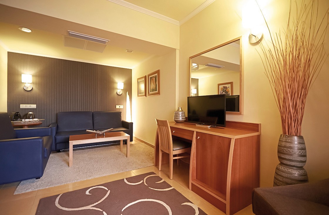 Hotel Invisa La Cala, Spanien, Ibiza, Santa Eulalia del Rio, Bild 10