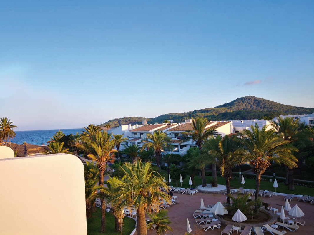 Hotel FERGUS Style Bahamas, Spanien, Ibiza, Playa d'en Bossa, Bild 11