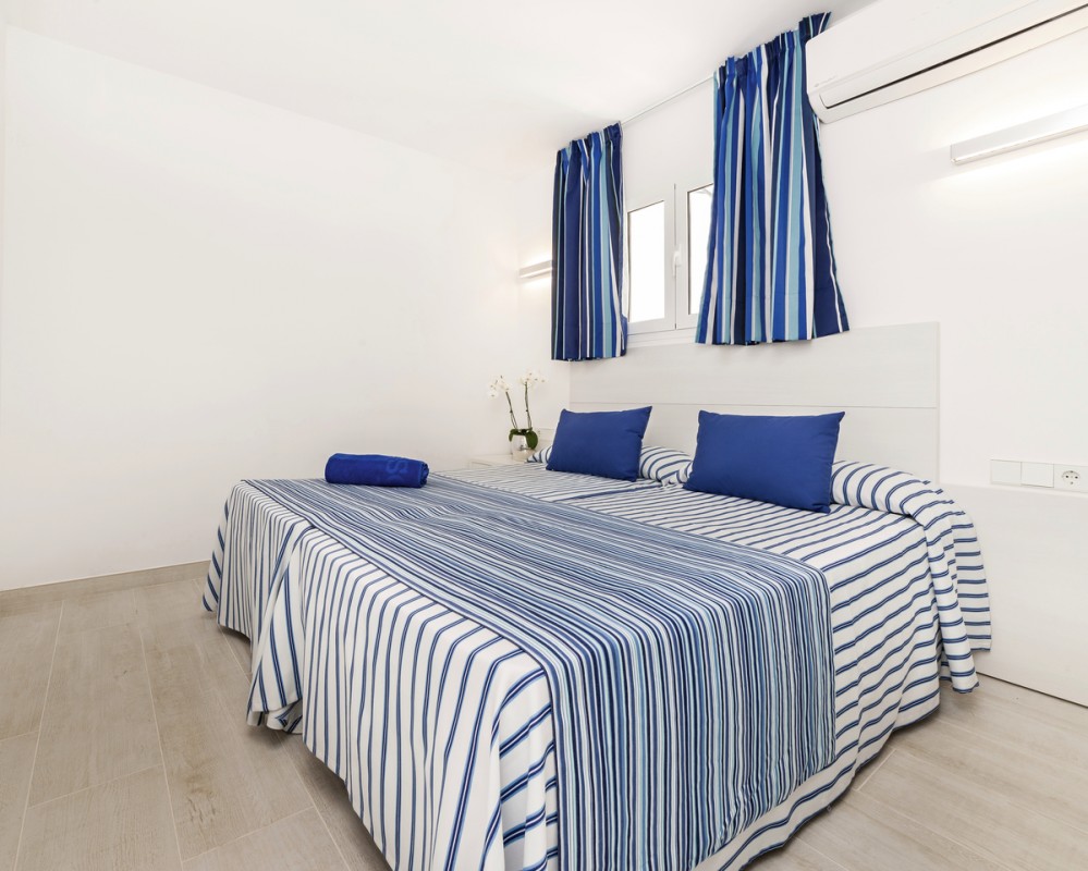 Hotel Globales Montemar Apartments, Spanien, Ibiza, Cala Llonga, Bild 2