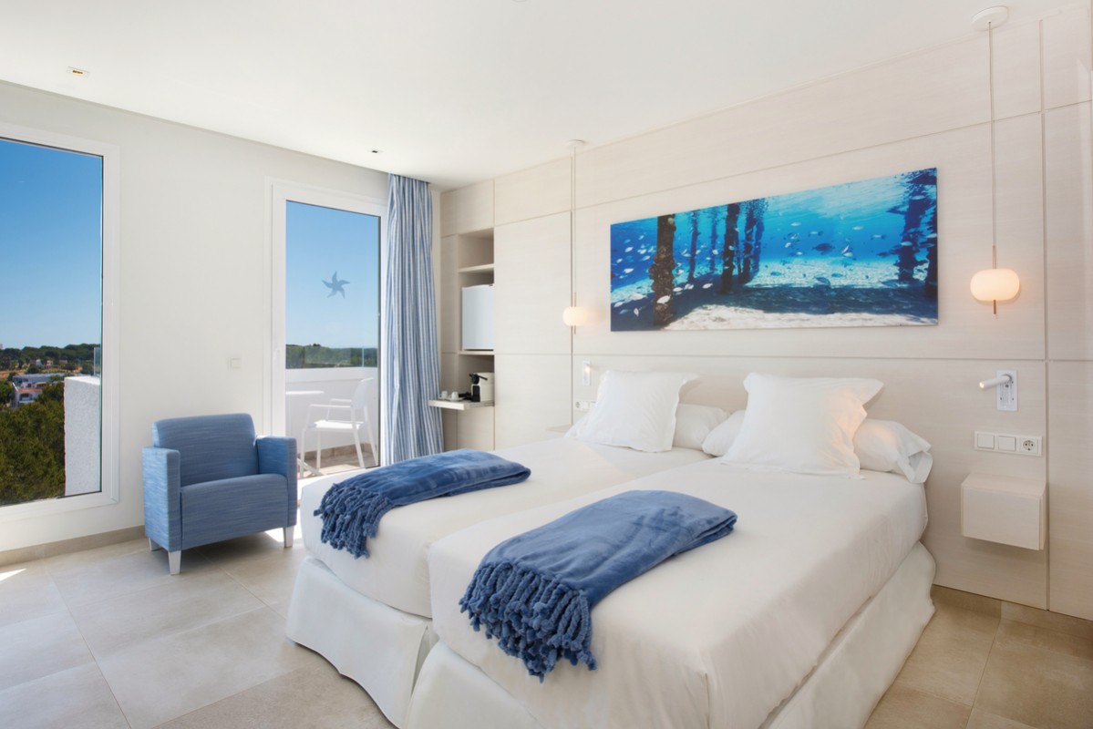 Hotel Iberostar Selection Santa Eulalia Ibiza, Spanien, Ibiza, Santa Eulalia del Rio, Bild 13