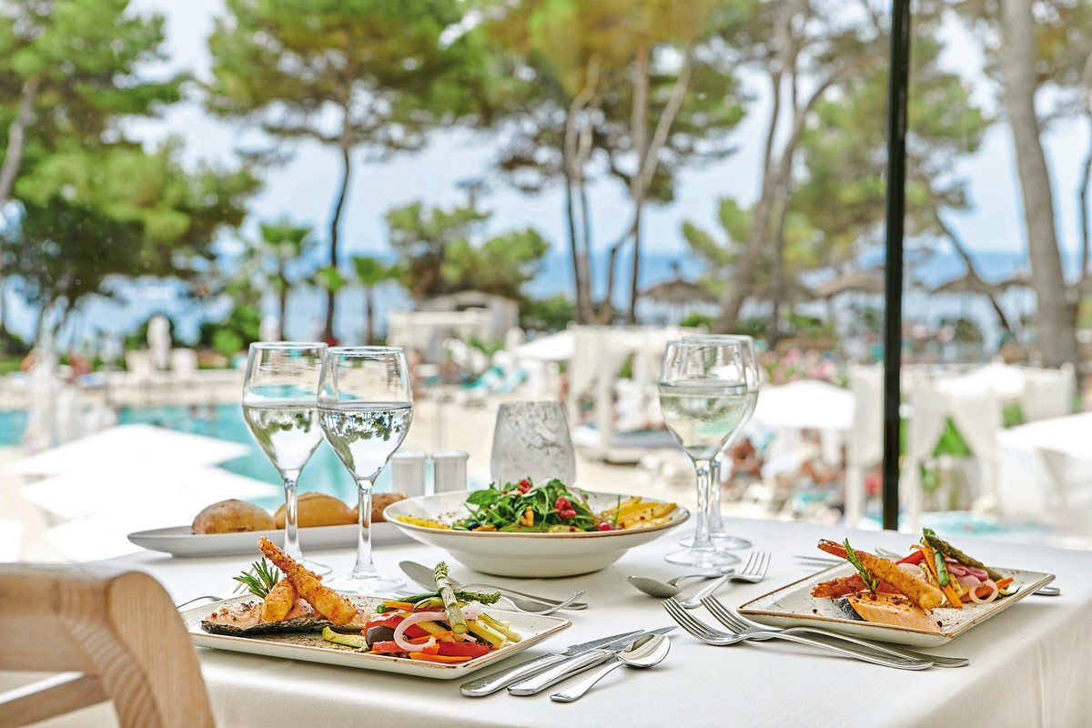 Hotel Iberostar Selection Santa Eulalia Ibiza, Spanien, Ibiza, Santa Eulalia del Rio, Bild 17