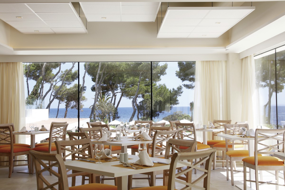 Hotel Iberostar Selection Santa Eulalia Ibiza, Spanien, Ibiza, Santa Eulalia del Rio, Bild 16
