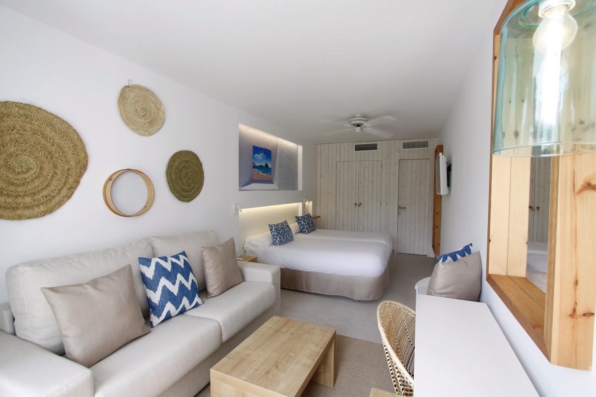 Hotel BG Portinatx Beach Club, Spanien, Ibiza, Portinatx, Bild 16