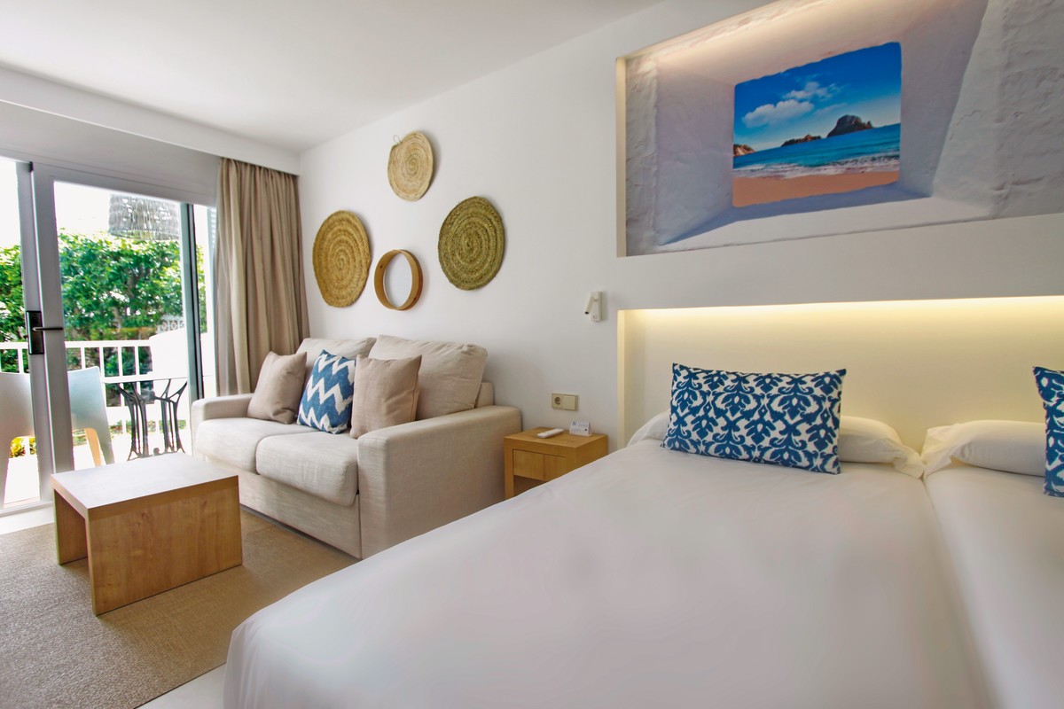 Hotel BG Portinatx Beach Club, Spanien, Ibiza, Portinatx, Bild 17