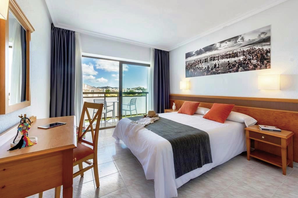 Hotel Vibra Mare Nostrum, Spanien, Ibiza, Playa d'en Bossa, Bild 4