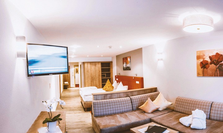 Hotel Sunny, Österreich, Tirol, Sölden, Bild 8
