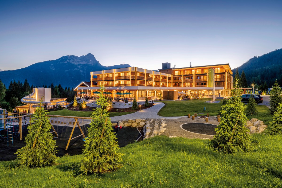 Hotel Zugspitz Resort, Österreich, Tirol, Ehrwald, Bild 1