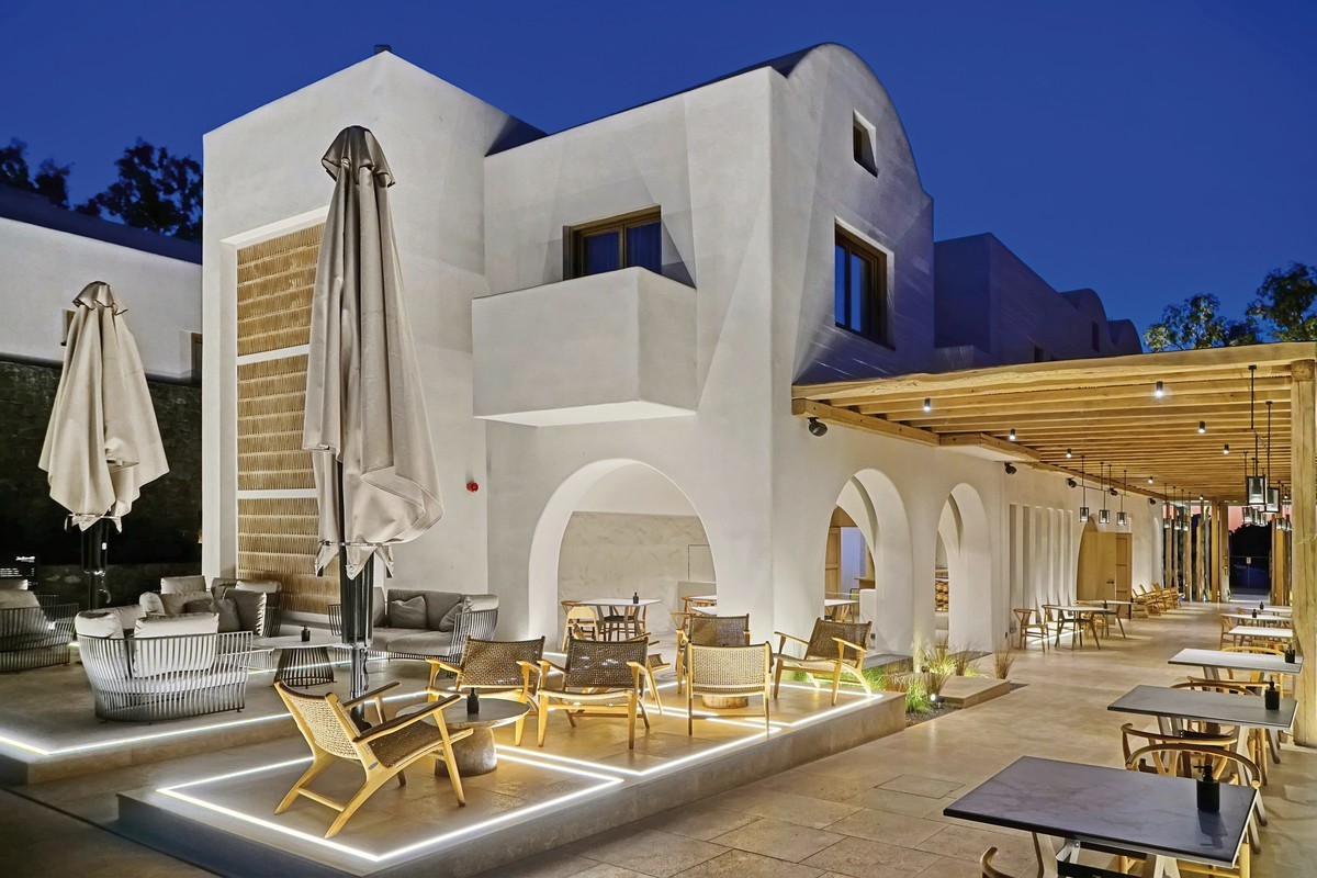 Hotel Radisson Blu Zaffron, Griechenland, Santorini, Kamari, Bild 1