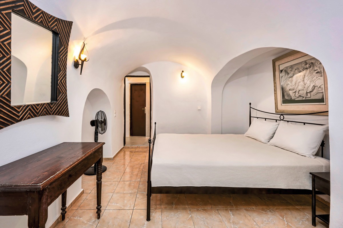 Hotel Lava Suites & Lounge, Griechenland, Santorini, Fira, Bild 16