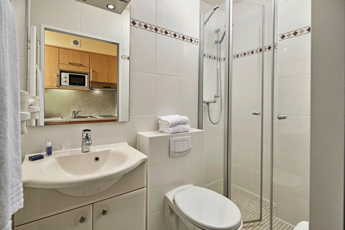 Hotel Ferien- und Freizeitpark Weissenhäuser Strand, Deutschland, Ostseeküste, Weißenhäuser Strand, Bild 7