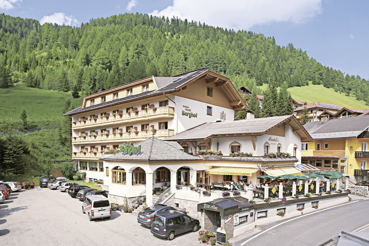 Hotel Familienhotel Berghof, Österreich, Kärnten, Innerkrems, Bild 1