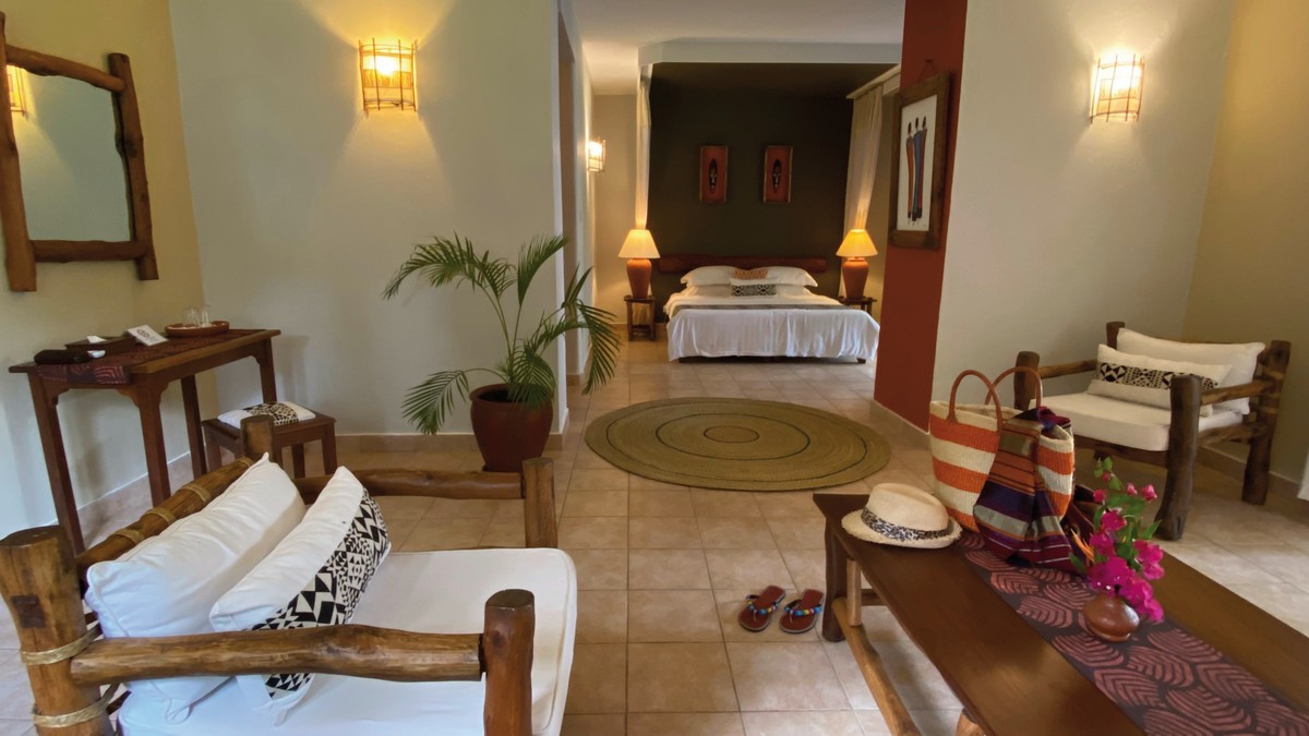 Hotel Pinewood Beach Resort & Spa, Kenia, Galu Beach, Bild 4
