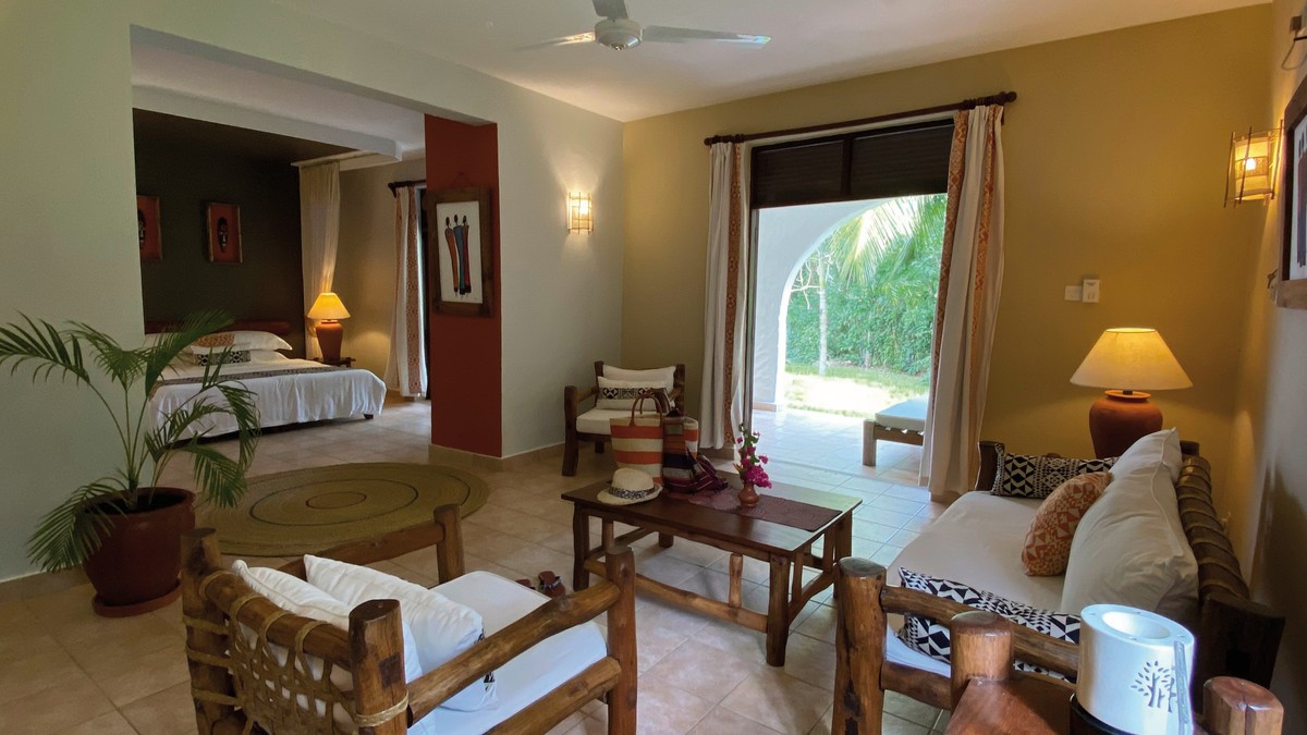 Hotel Pinewood Beach Resort & Spa, Kenia, Galu Beach, Bild 3