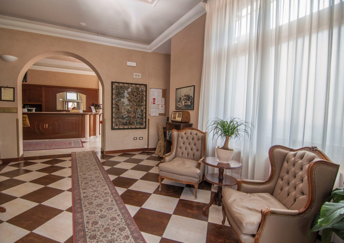 Hotel Flora, Italien, Oberitalienische Seen & Gardasee, Stresa, Bild 8