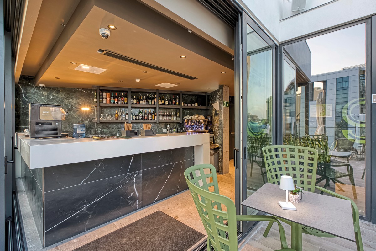VITA Hotel & Rooftop, Malta, St. Julian's