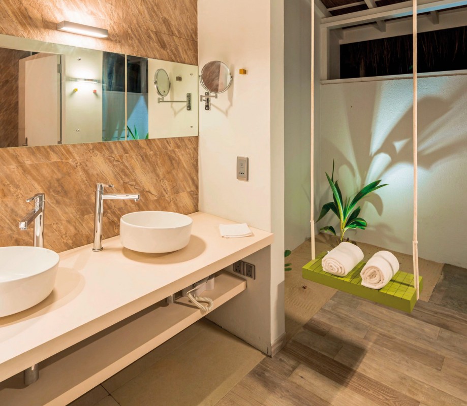 Hotel Cocoon Maldives, Malediven, Ookolhufinolhu, Bild 7