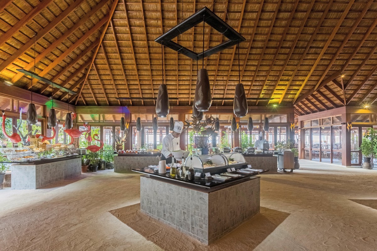 Hotel Vilamendhoo Island Resort & Spa, Malediven, Süd Ari Atoll, Bild 19