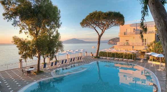 Grand Hotel Riviera, Italien, Golf von Neapel, Sorrent, Bild 1