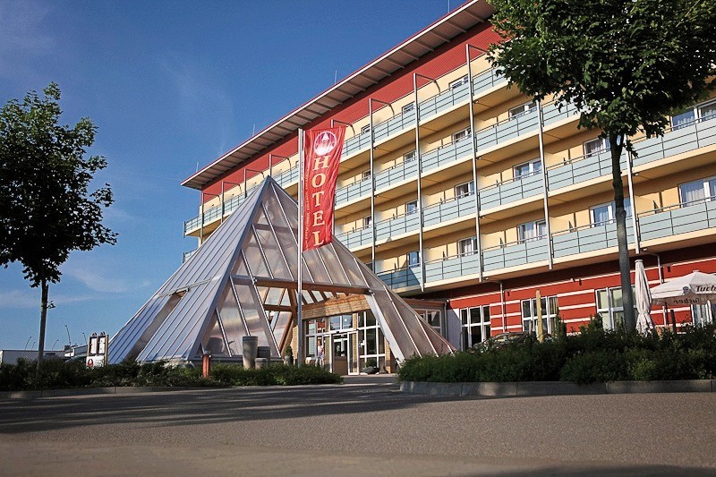 Hotel Kurhotel Pyramide, Deutschland, Bayern, Bad Windsheim, Bild 3