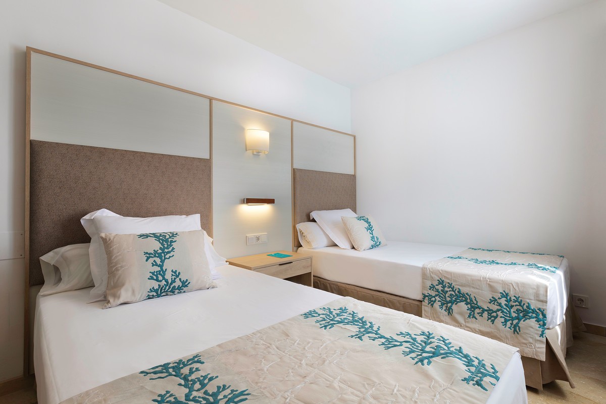 Hotel Alua Suites Las Rocas, Spanien, Mallorca, Cala d'Or, Bild 10