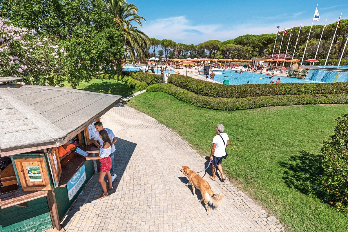 Hotel Pappasole Camping Village Mobilhome Premium, Italien, Toskana, Riotorto, Bild 3