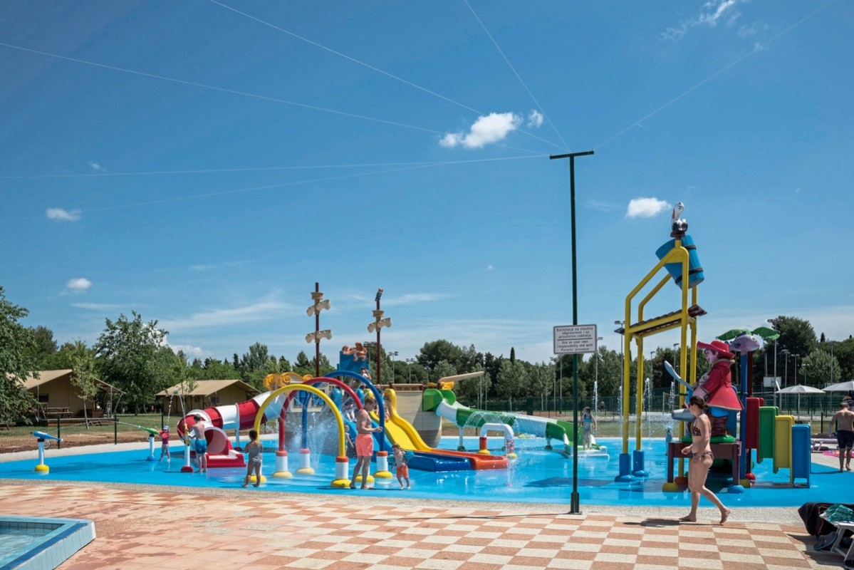 Hotel Bi Village Mobile Homes (by Happy Camp), Kroatien, Istrien, Fazana, Bild 3