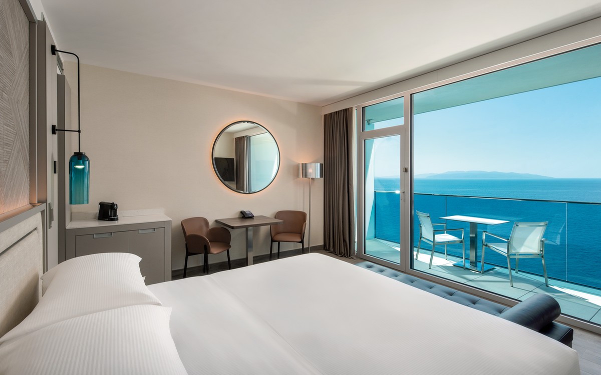 Hotel Hilton Rijeka Costabella Beach Resort & Spa, Kroatien, Istrien, Rijeka, Bild 2
