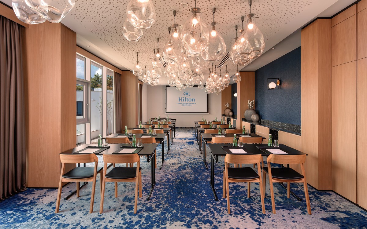 Hotel Hilton Rijeka Costabella Beach Resort & Spa, Kroatien, Istrien, Rijeka, Bild 6