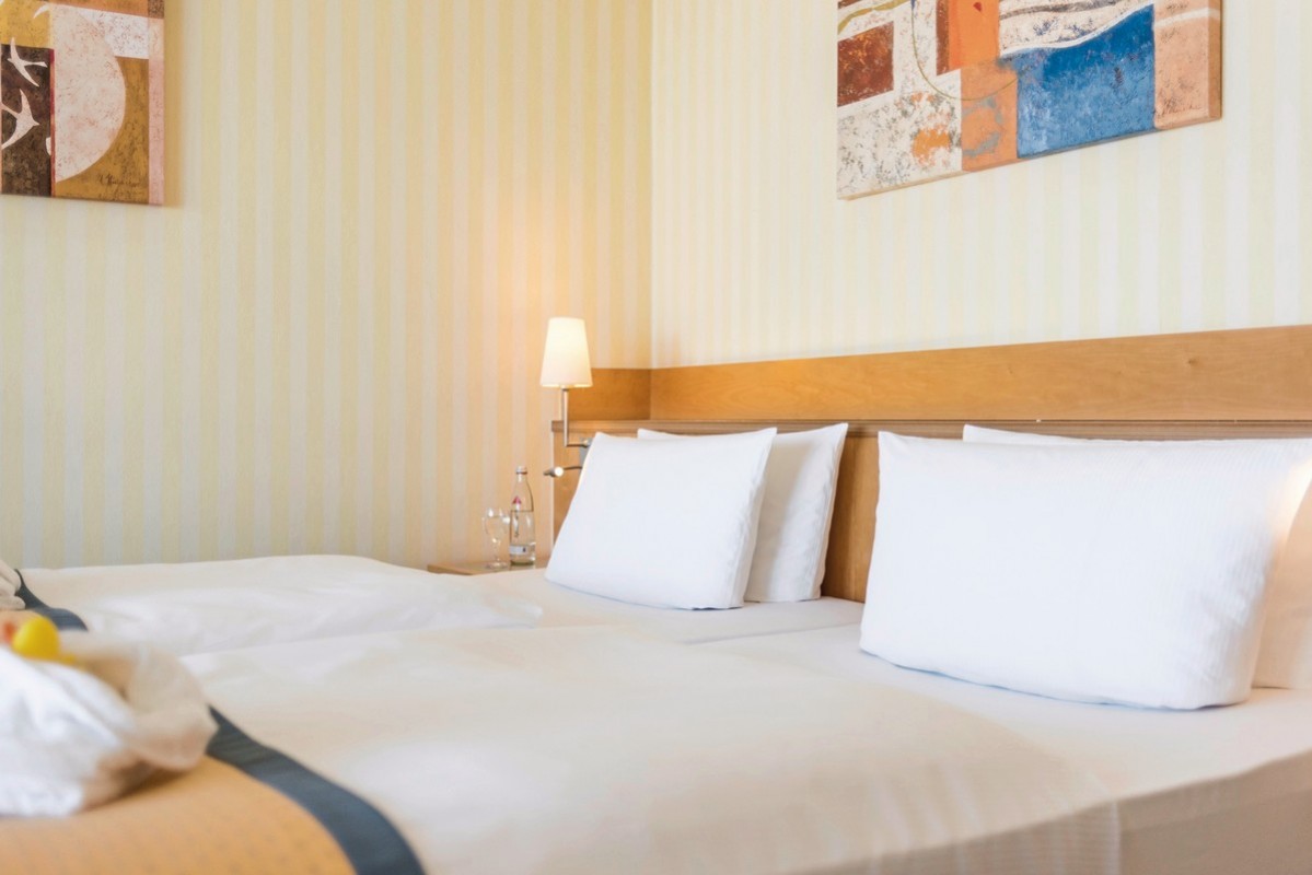 Strand-Hotel Hübner, Deutschland, Ostseeküste, Warnemünde, Bild 12