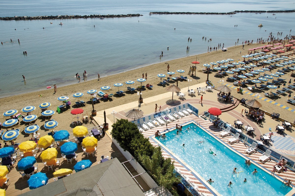 Club Hotel Bikini & Tropicana, Italien, Adria, Lido di Savio, Bild 1