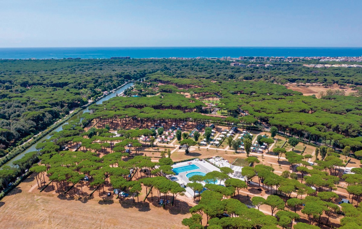 Hotel Camping Village Roma Capitol (Stellplätze), Italien, Rom, Ostia Antica, Bild 1