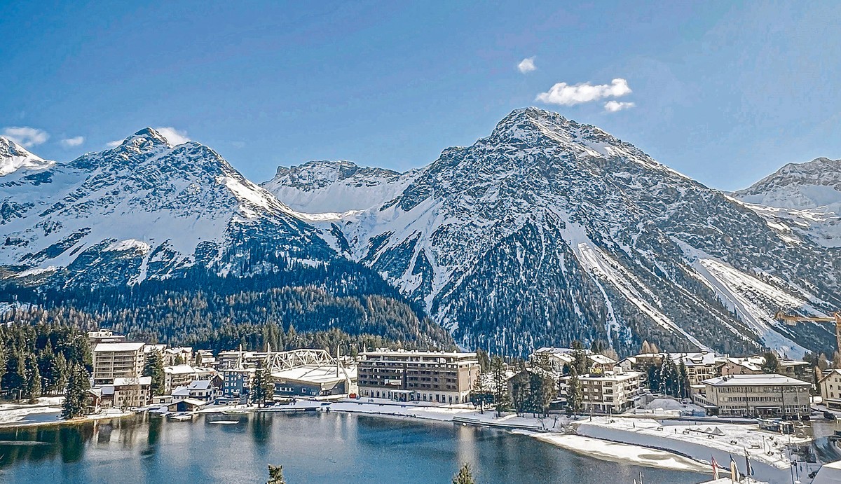 Hotel AVES Homebase Arosa, Schweiz, Graubünden, Arosa, Bild 1
