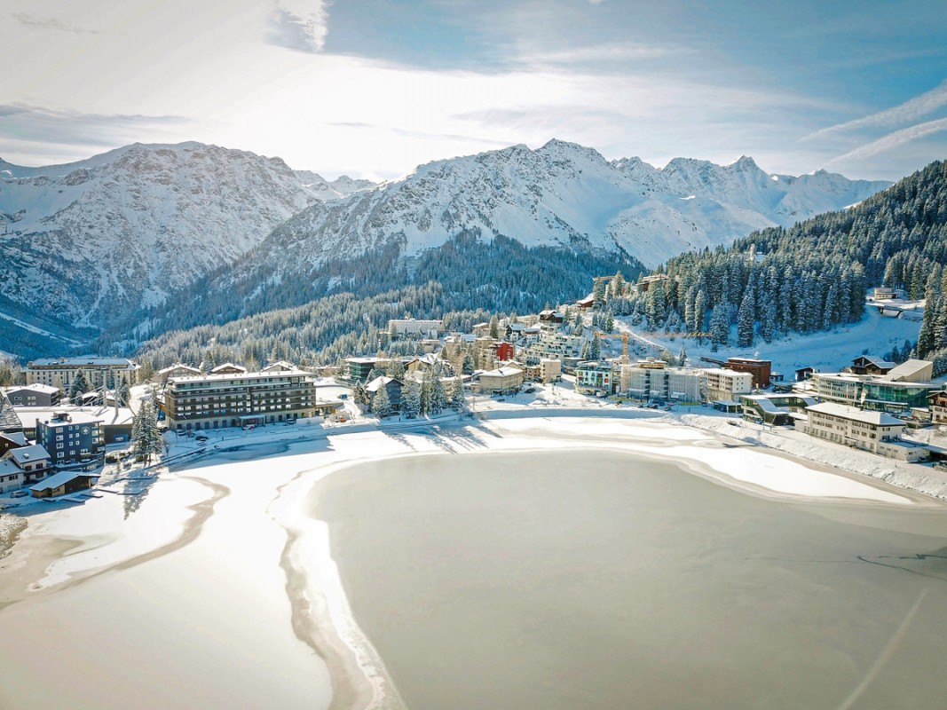 Hotel AVES Homebase Arosa, Schweiz, Graubünden, Arosa, Bild 3