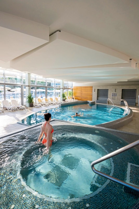 Bluesun Hotel Elaphusa, Kroatien, Südadriatische Inseln, Bol, Bild 31