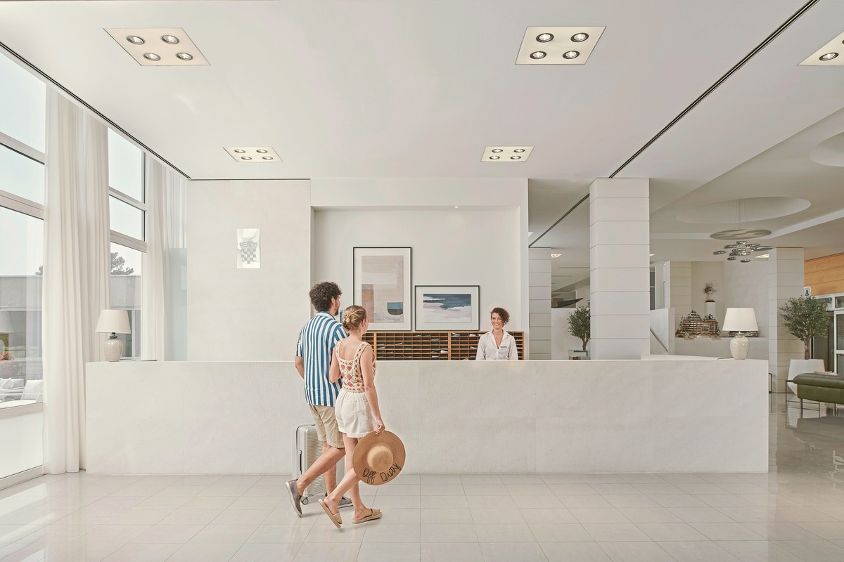 Bluesun Hotel Elaphusa, Kroatien, Südadriatische Inseln, Bol, Bild 32