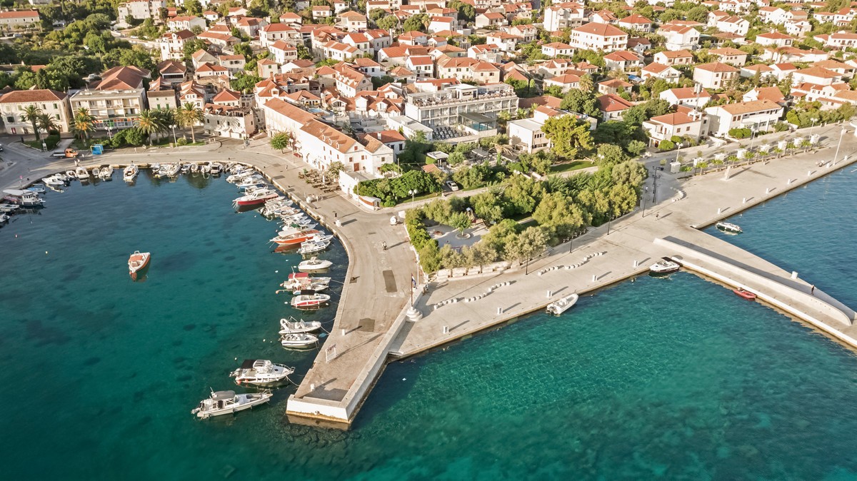 Hotel Osam - Adults only, Kroatien, Südadriatische Inseln, Supetar, Bild 1