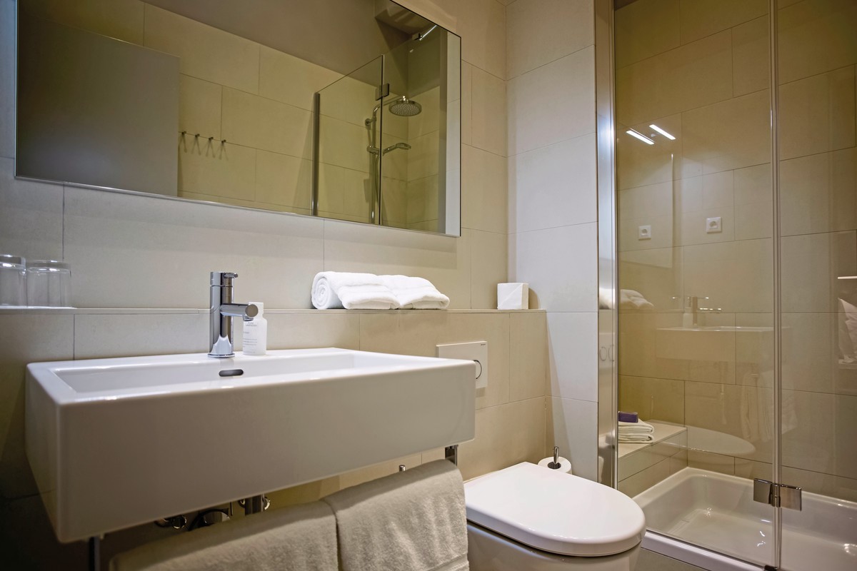 Hotel Osam - Adults only, Kroatien, Südadriatische Inseln, Supetar, Bild 20