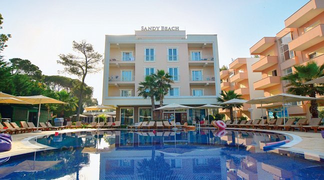 Sandy Beach Hotel, Albanien, Golem