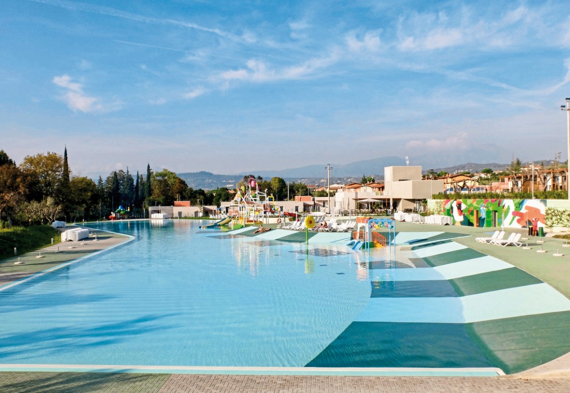 Hotel Camping Cisano & San Vito (by Albatross), Italien, Gardasee, Bardolino, Bild 1