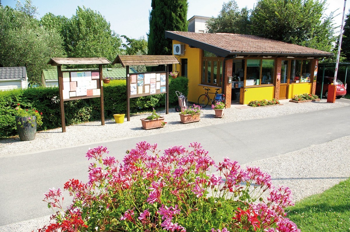 Hotel Camping Fontanelle, Italien, Gardasee, Moniga del Garda, Bild 3