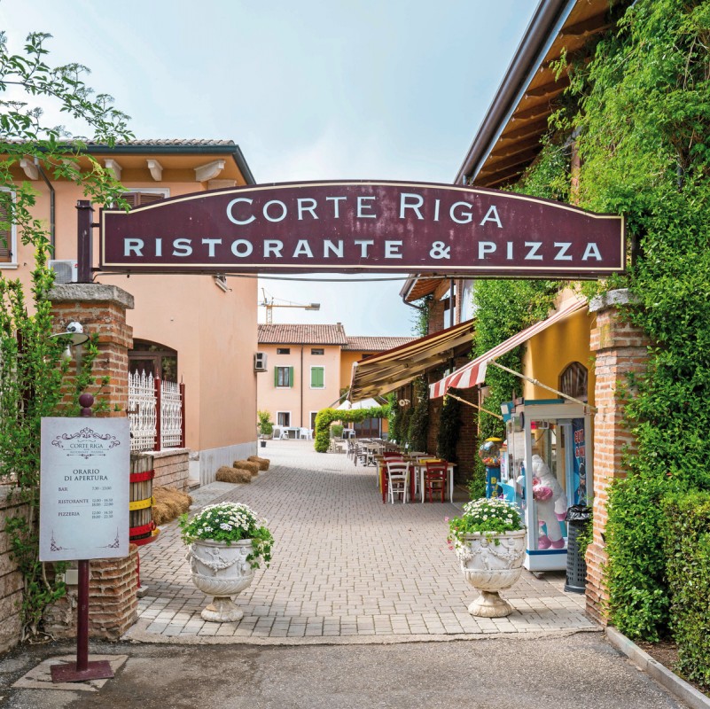 Hotel Camping Village Bella Italia, Italien, Gardasee, Peschiera del Garda, Bild 8