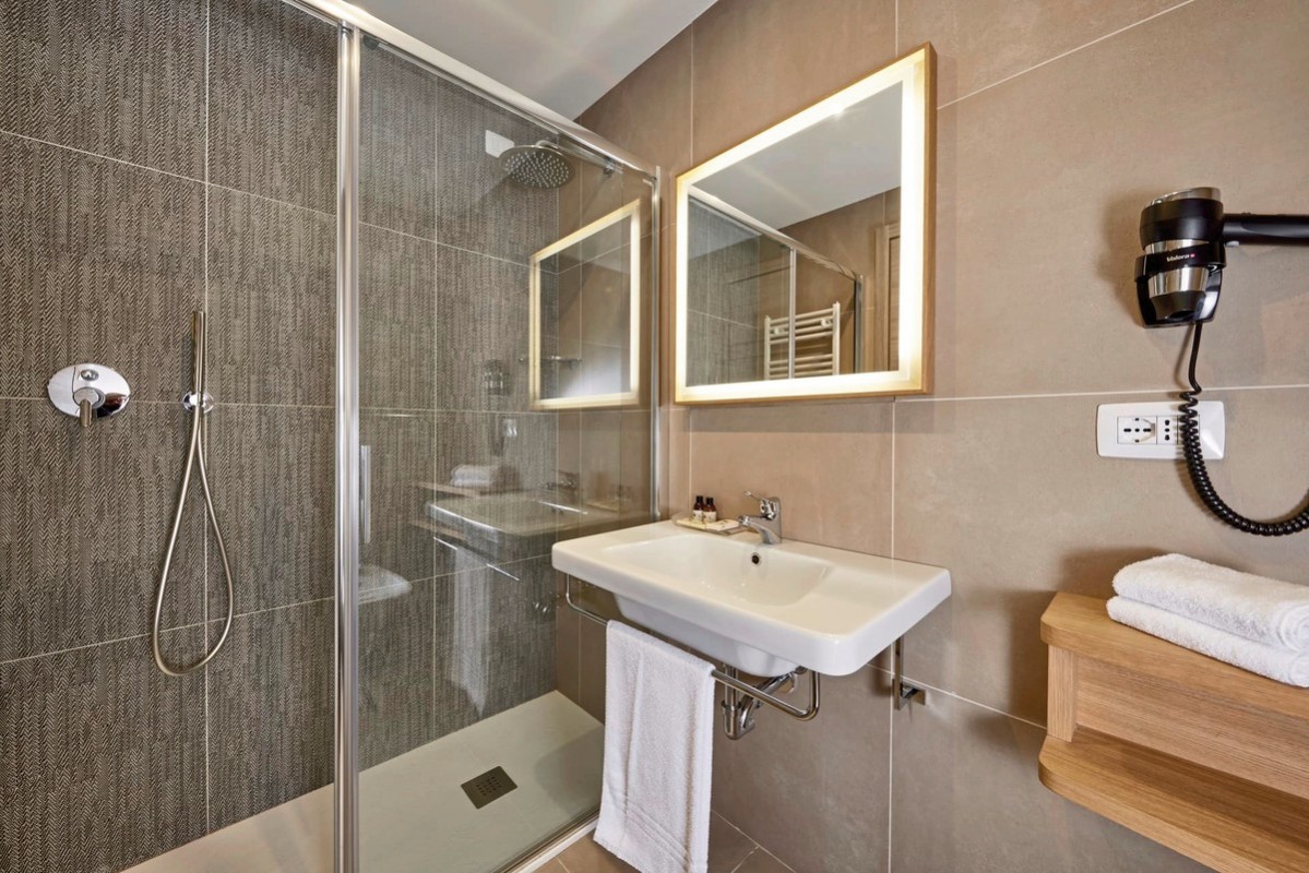 Park Hotel Casimiro, Italien, Gardasee, San Felice del Benaco, Bild 15