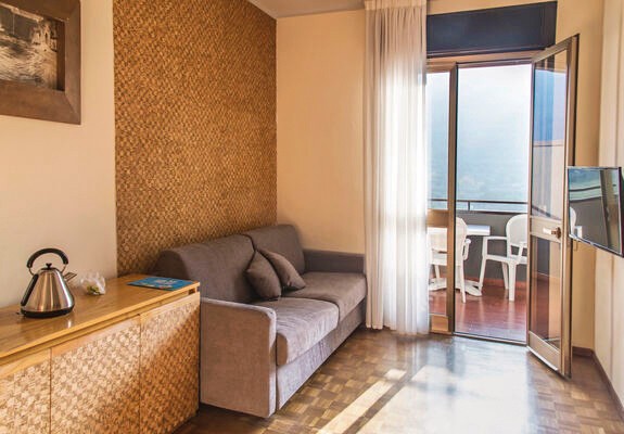 Hotel Residence Monica Riva del Garda, Italien, Gardasee, Riva del Garda, Bild 14